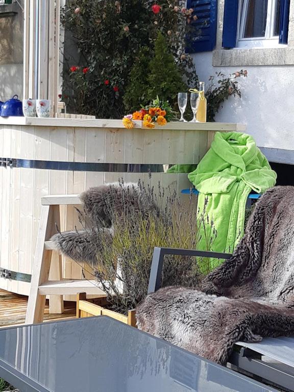La Maison Horlogere , Spas Et Bain Nordique Les Fontenelles エクステリア 写真